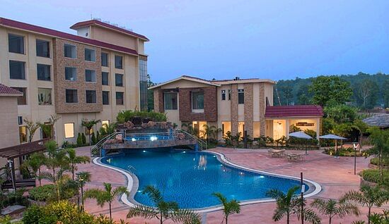 Leisure Hotel in Ramnagar, Jim Corbett